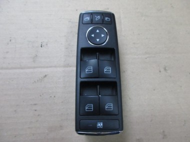 Блок кнопок стеклоподъемников MERCEDES-BENZ C-класс W204/S204 (2006 - 2011) — Разборка Мерседес
