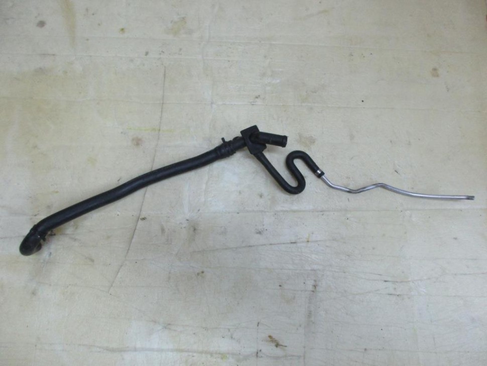 Патрубок ОЖ MERCEDES-BENZ M-класс W166 (2011 - 2015) фото 1 — Разборка Мерседес