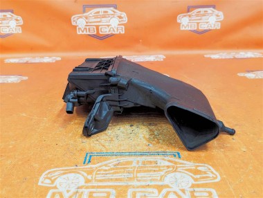 Корпус воздушного фильтра MERCEDES-BENZ GLE-класс Coupe C292 (2015 - 2019) — Разборка Мерседес