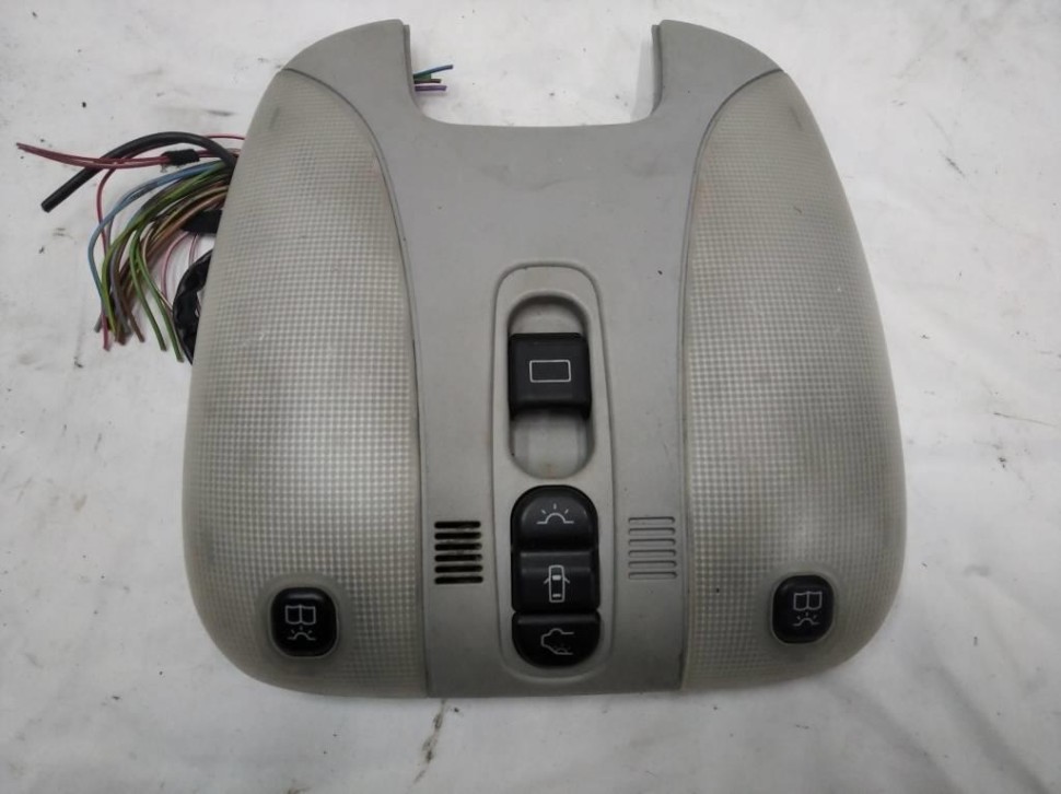 Плафон салона MERCEDES-BENZ S-класс W220 (1998 - 2005) фото 1 — Разборка Мерседес
