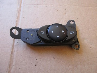Кнопка регулировки зеркал MERCEDES-BENZ E-класс W211/S211 рестайлинг (2006 - 2009) — Разборка Мерседес