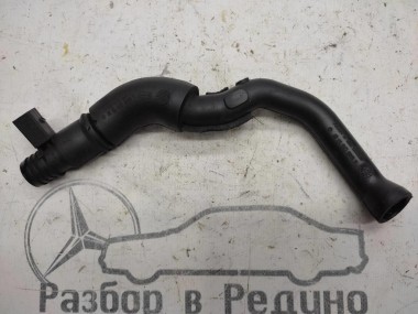 Трубка вентиляции картерных газов MERCEDES-BENZ C-класс W204/S204 (2006 - 2011) — Разборка Мерседес