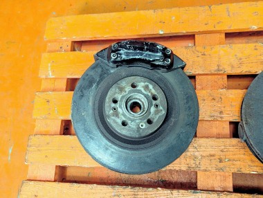 Комплект тормозов MERCEDES-BENZ M-класс W163 рестайлинг (2001 - 2005) &mdash; Разборка Мерседес