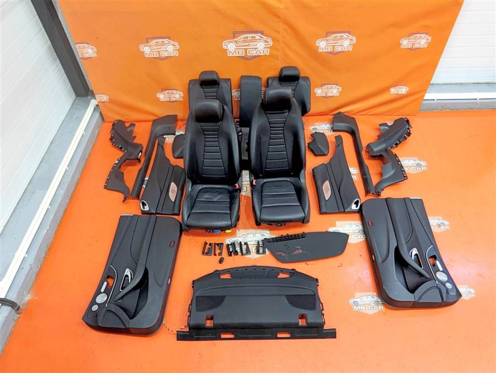 Салон MERCEDES-BENZ E-класс W213/S213/C238/A238 (2016 - 2021) фото 1 — Разборка Мерседес