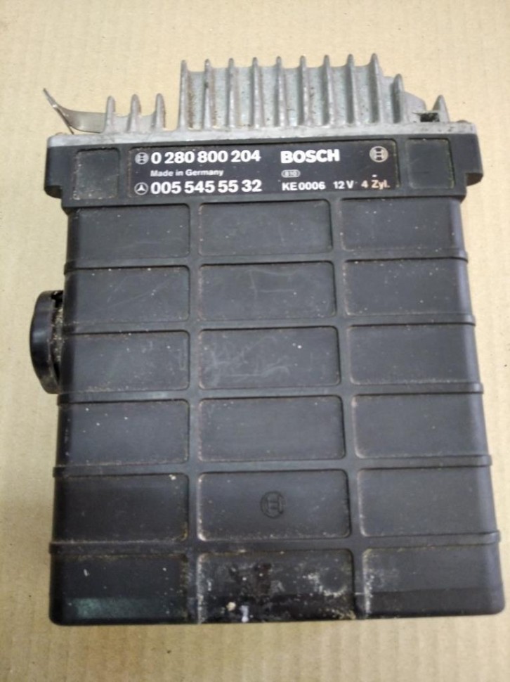 Блок управления двигателем MERCEDES-BENZ W124 W124/S124/C124/A124 (1984 - 1993) фото 1 — Разборка Мерседес