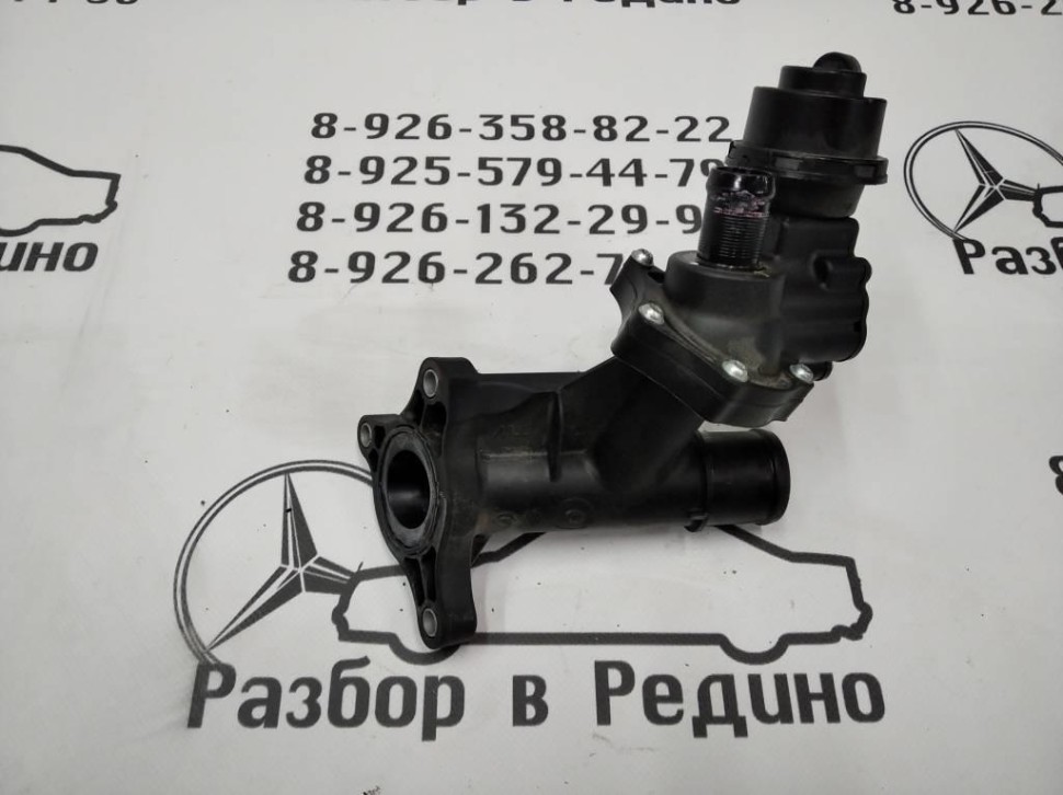 Выпускной штуцер MERCEDES-BENZ V-класс W447 (2014 - 2025) фото 1 — Разборка Мерседес