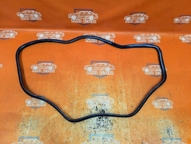 Уплотнитель стекла MERCEDES-BENZ Sprinter W906 (2006 - 2019) — Разборка Мерседес