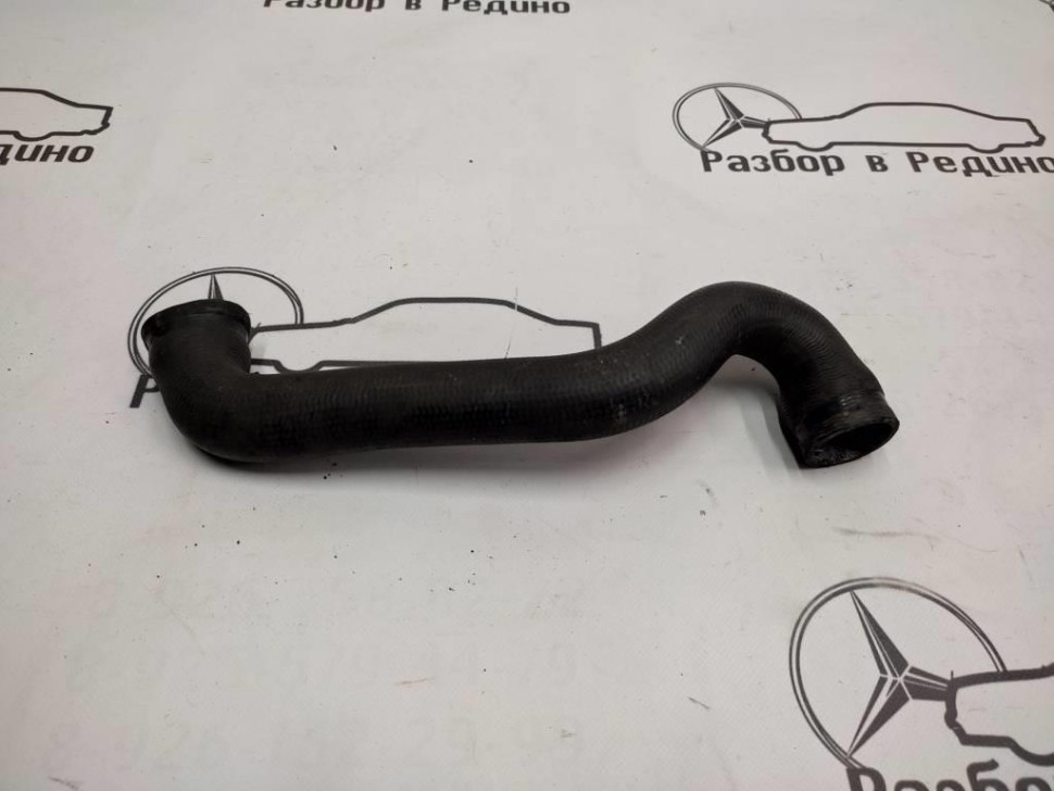 Патрубок радиатора MERCEDES-BENZ E-класс W210/S210 (1995 - 1999) фото 1 — Разборка Мерседес