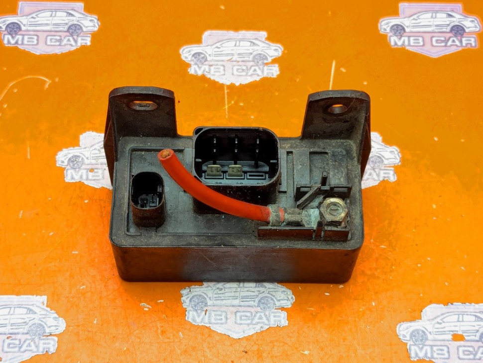Реле свечей накала MERCEDES-BENZ Vito W638 (1996 - 2003) фото 1 — Разборка Мерседес