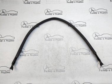 Уплотнитель моторного отсека MERCEDES-BENZ V-класс W447 рестайлинг (2019 - 2025) — Разборка Мерседес