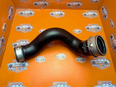 Патрубок интеркулера MERCEDES-BENZ C-класс W203/S203/CL203 (2000 - 2004) — Разборка Мерседес