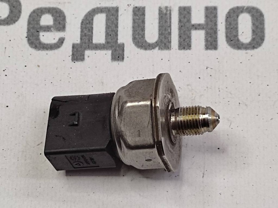 Датчик давления топлива MERCEDES-BENZ C-класс W204/S204/С204 рестайлинг (2011 - 2015) фото 1 — Разборка Мерседес