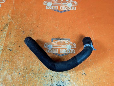 Патрубок ОЖ MERCEDES-BENZ A-класс AMG W176 (2013 - 2015) &mdash; Разборка Мерседес