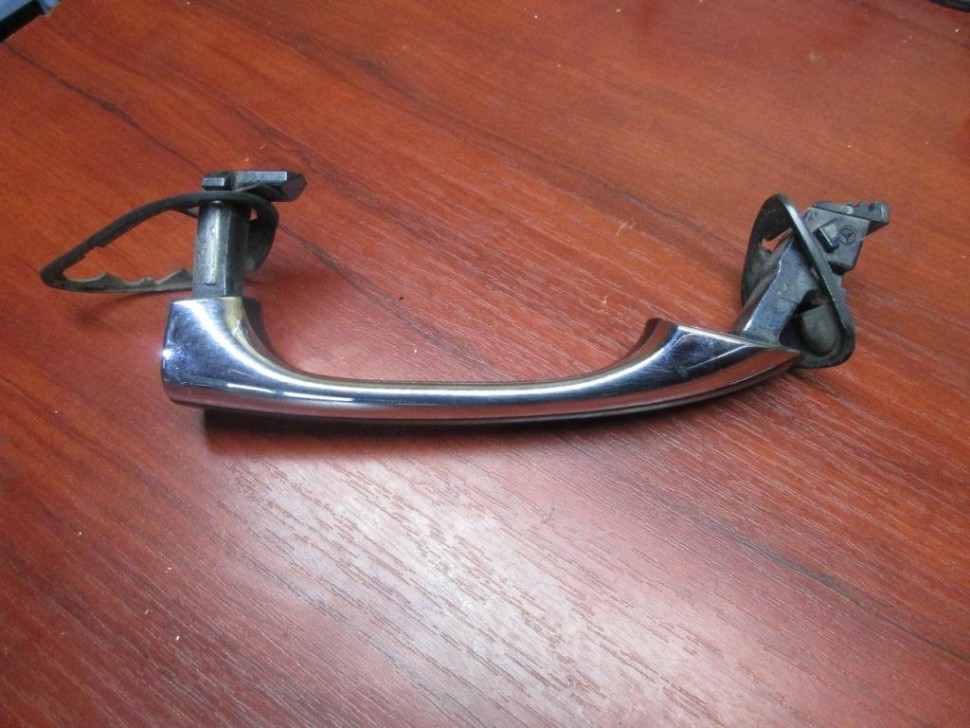 Ручка двери наружняя MERCEDES-BENZ S-класс W220 рестайлинг (2002 - 2005) фото 1 — Разборка Мерседес