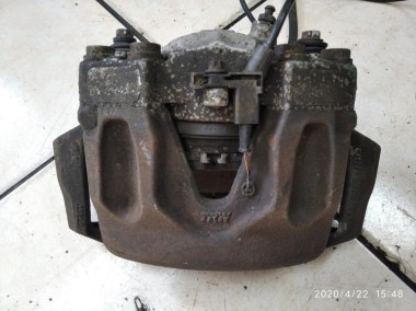 Суппорт передний правый MERCEDES-BENZ E-класс W212/S212/C207/A207 (2009 - 2013) — Разборка Мерседес