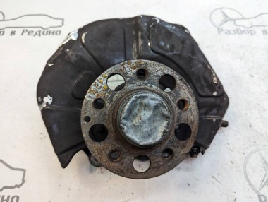 Кулак поворотный передний правый MERCEDES-BENZ E-класс W212/S212/C207/A207 рестайлинг (2013 - 2016) — Разборка Мерседес