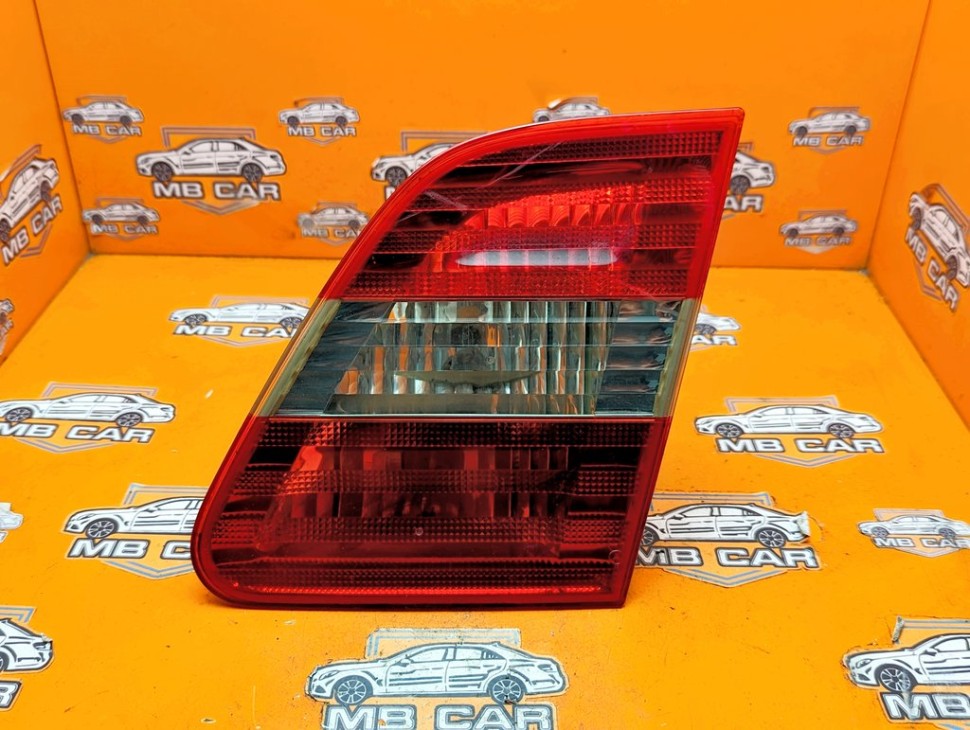Фонарь крышки багажника MERCEDES-BENZ B-класс W245 (2005 - 2009) фото 1 &mdash; Разборка Мерседес