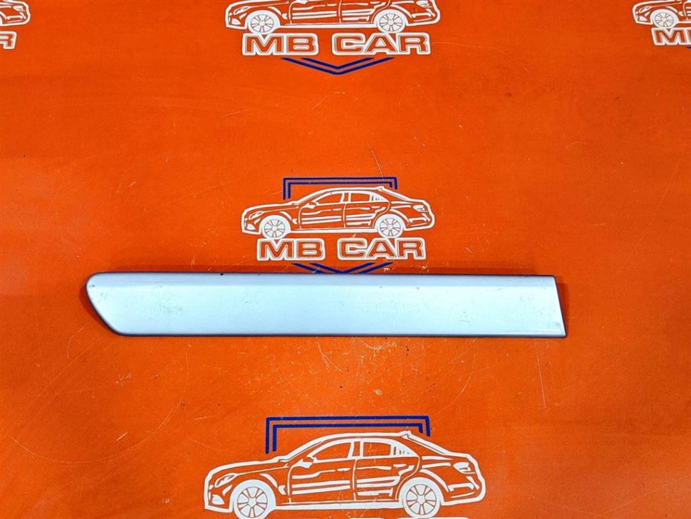 Молдинг крыла правый MERCEDES-BENZ CLK-класс C208/A208 рестайлинг (1999 - 2003) фото 1 — Разборка Мерседес