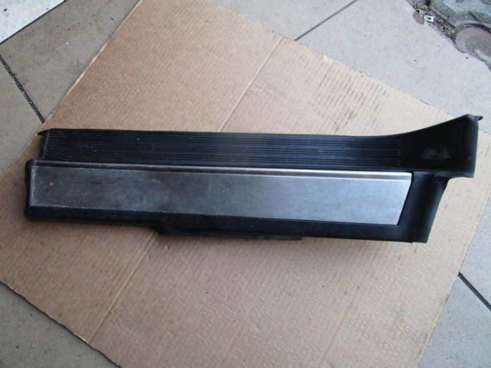 Накладка порога внутренняя MERCEDES-BENZ S-класс W140 (1991 - 1998) фото 1 — Разборка Мерседес