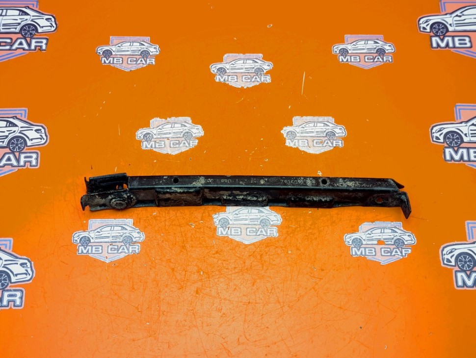 Кронштейн крепления бампера MERCEDES-BENZ E-класс W211/S211 рестайлинг (2006 - 2009) фото 1 — Разборка Мерседес