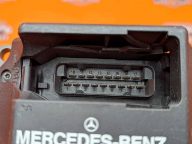 Коммутатор зажигания MERCEDES-BENZ C-класс W202/S202 (1993 - 1997) — Разборка Мерседес