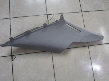 Накладка задней стойки MERCEDES-BENZ E-класс W210/S210 (1995 - 1999) — Разборка Мерседес