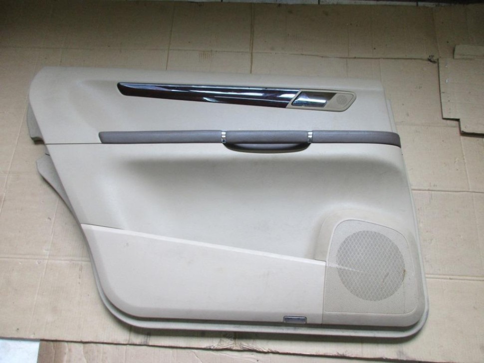 Карта двери задняя левая MERCEDES-BENZ R-класс W251 (2005 - 2007) фото 1 — Разборка Мерседес