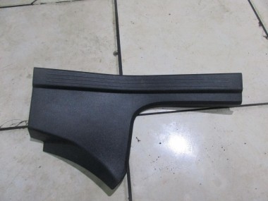 Накладка порога внутренняя MERCEDES-BENZ E-класс W212/S212/C207/A207 (2009 - 2013) — Разборка Мерседес