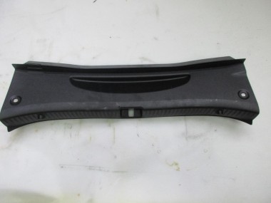 Накладка замка багажника MERCEDES-BENZ C-класс W205/S205/C205/A205 (2014 - 2018) — Разборка Мерседес