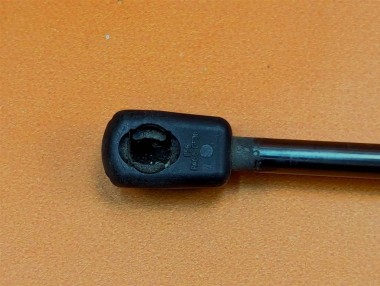 Амортизатор капота MERCEDES-BENZ C-класс W204/S204/С204 рестайлинг (2011 - 2015) — Разборка Мерседес