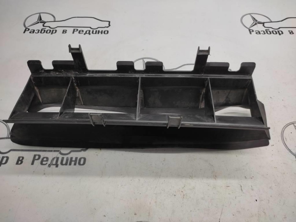 Воздухозаборник MERCEDES-BENZ CLK-класс C208/W208 (1997 - 2000) фото 1 — Разборка Мерседес