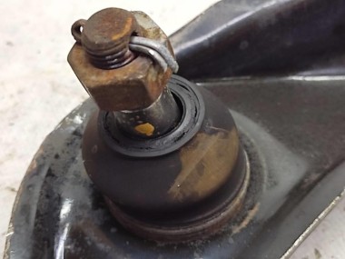 Рычаг передний верхний MERCEDES-BENZ X-класс I (2017 - 2020) — Разборка Мерседес