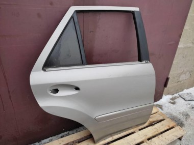 Дверь задняя правая MERCEDES-BENZ M-класс W164 (2005 - 2008) — Разборка Мерседес