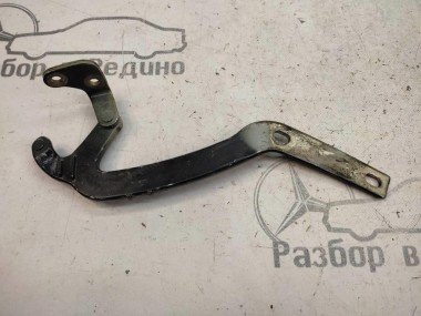 Петля крышки багажника MERCEDES-BENZ E-класс W210/S210 рестайлинг (1999 - 2003) — Разборка Мерседес