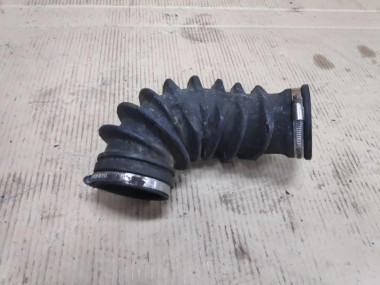 Патрубок воздушный MERCEDES-BENZ E-класс W124/S124/C124/A124 (1984 - 1997) — Разборка Мерседес