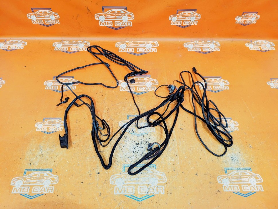 Проводка MERCEDES-BENZ E-класс W124/S124/C124/A124 (1984 - 1997) фото 1 — Разборка Мерседес