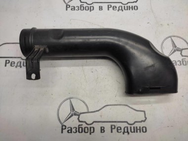 Патрубок воздушный MERCEDES-BENZ C-класс W203/S203/CL203 (2000 - 2004) — Разборка Мерседес