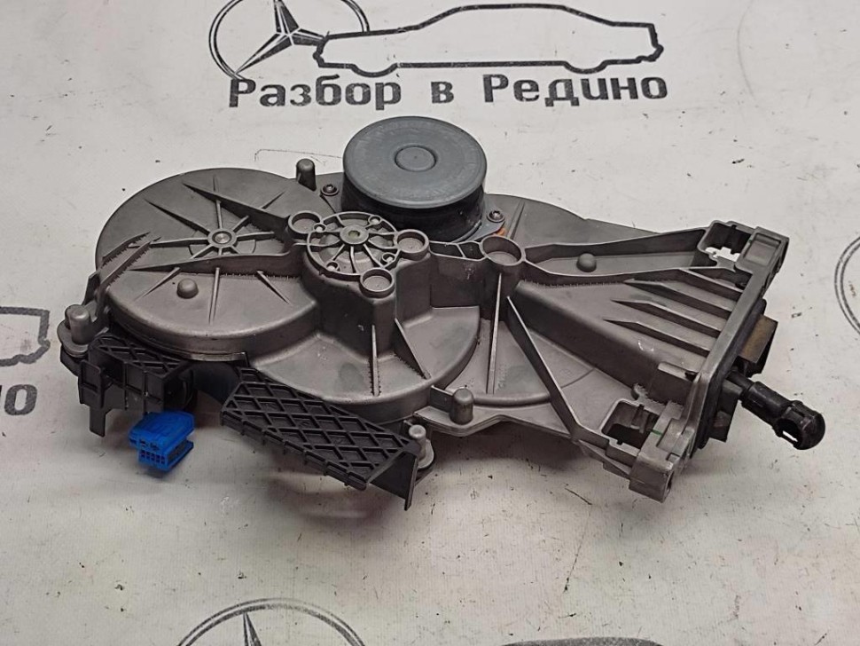 Привод крышки багажника MERCEDES-BENZ GLC-класс X253 (2015 - 2019) фото 1 — Разборка Мерседес