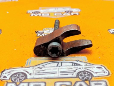 Кронштейн крепления форсунок MERCEDES-BENZ Vito W639 рестайлинг (2010 - 2014) &mdash; Разборка Мерседес