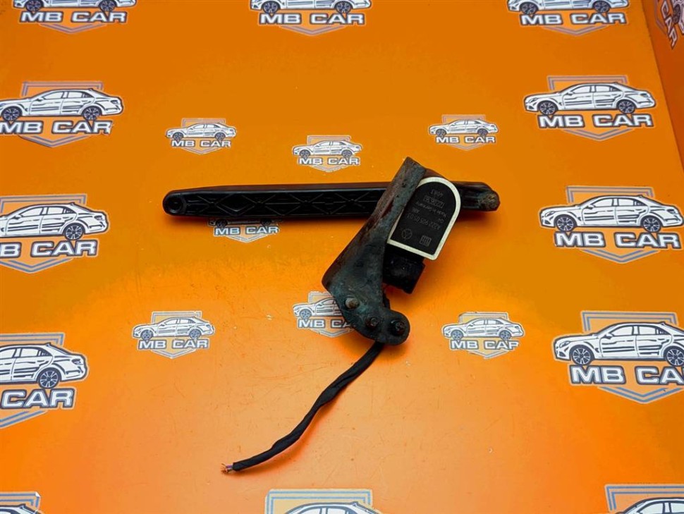 Датчик уровня пола MERCEDES-BENZ S-класс W222/C217/A217 (2013 - 2017) фото 1 — Разборка Мерседес