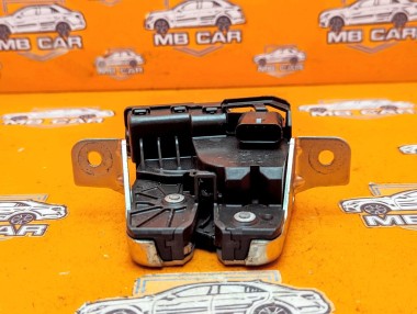 Замок багажника MERCEDES-BENZ A-класс W176 рестайлинг (2015 - 2018) &mdash; Разборка Мерседес