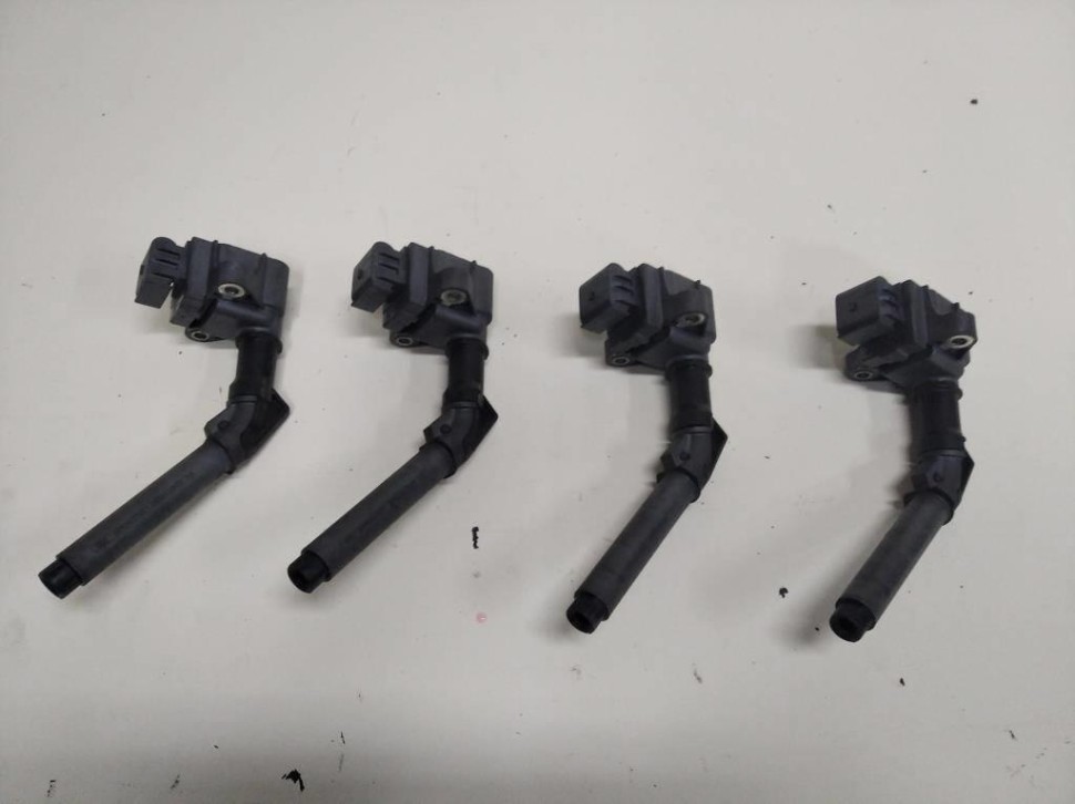 Катушка зажигания MERCEDES-BENZ A-класс W177 (2018 - 2023) фото 1 — Разборка Мерседес