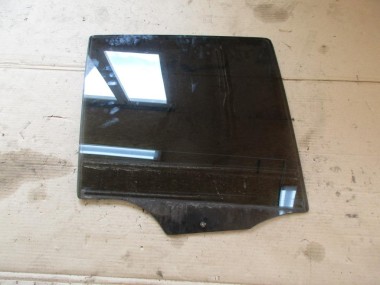 Стекло заднее правое MERCEDES-BENZ M-класс W163 рестайлинг (2001 - 2005) — Разборка Мерседес