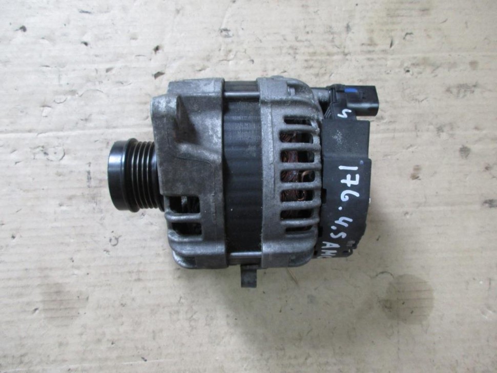 Генератор MERCEDES-BENZ A-класс AMG W176 (2013 - 2015) фото 1 — Разборка Мерседес