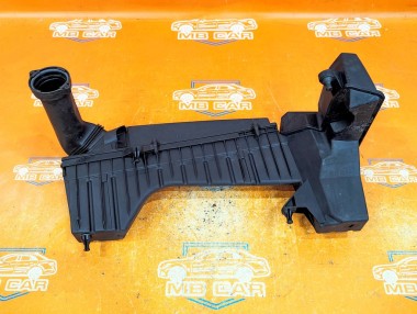 Корпус воздушного фильтра MERCEDES-BENZ C-класс W203/S203/CL203 (2000 - 2004) — Разборка Мерседес