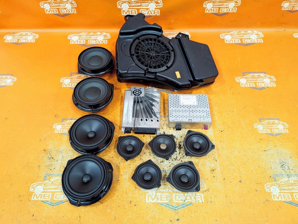 Комплект акустики MERCEDES-BENZ GLE-класс W166 (2015 - 2018) фото 1 — Разборка Мерседес