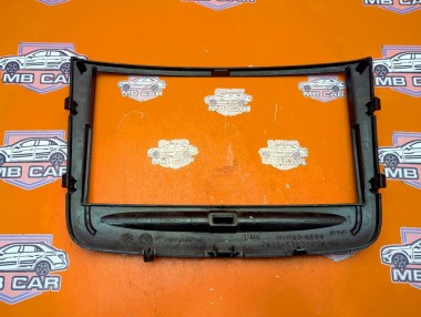 Рамка команда MERCEDES-BENZ V-класс W639 (2003 - 2014) — Разборка Мерседес