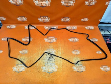 Уплотнитель капота MERCEDES-BENZ CL-класс C140 (1992 - 2000) — Разборка Мерседес