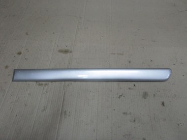 Молдинг двери MERCEDES-BENZ M-класс W163 (1997 - 2001) — Разборка Мерседес