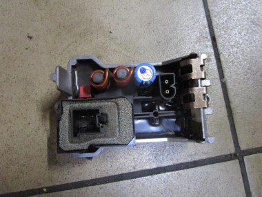 Реле моторчика печки MERCEDES-BENZ E-класс W211/S211 (2002 - 2006) — Разборка Мерседес